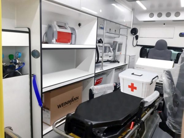 Medical ambulance - Image 6